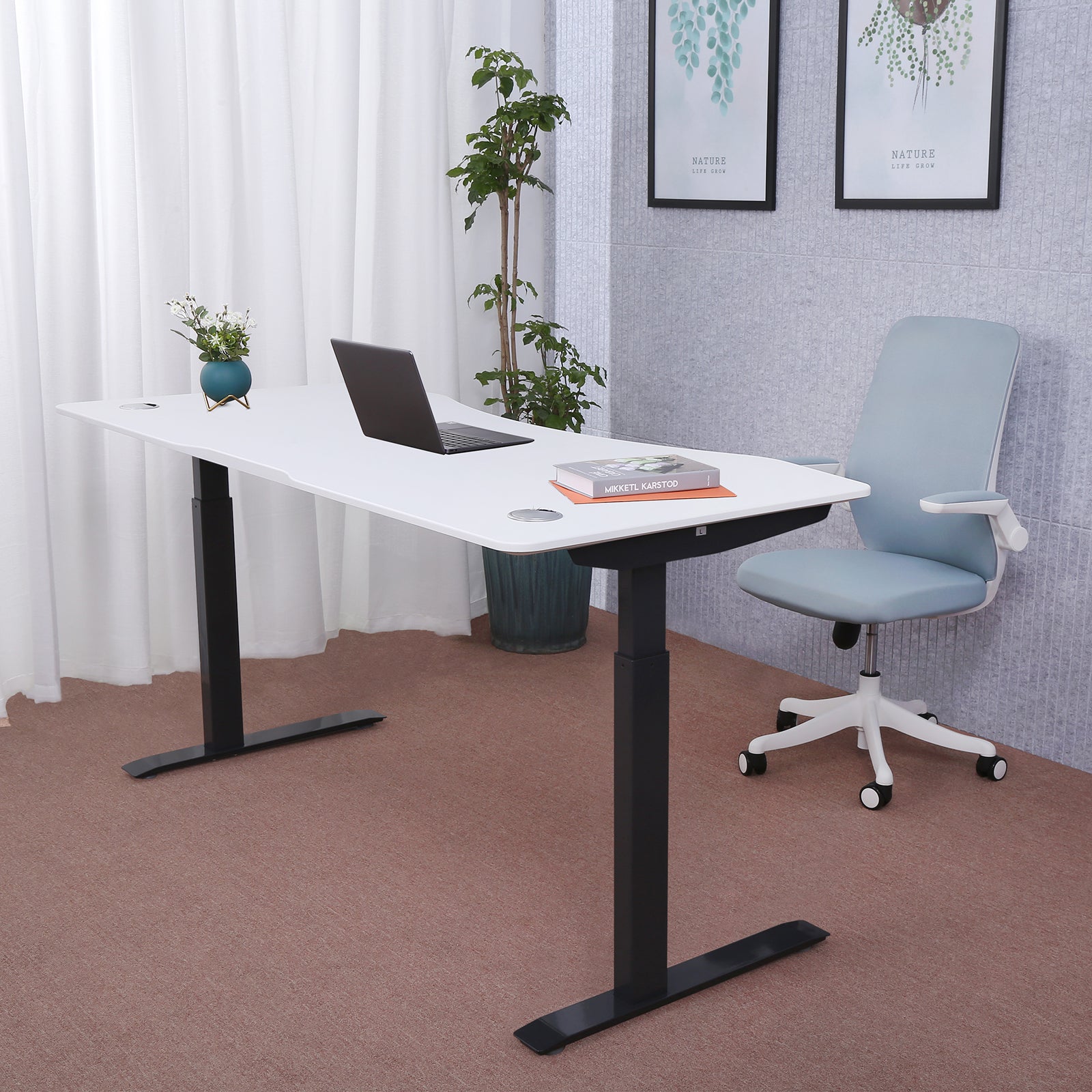 STAND DESKS