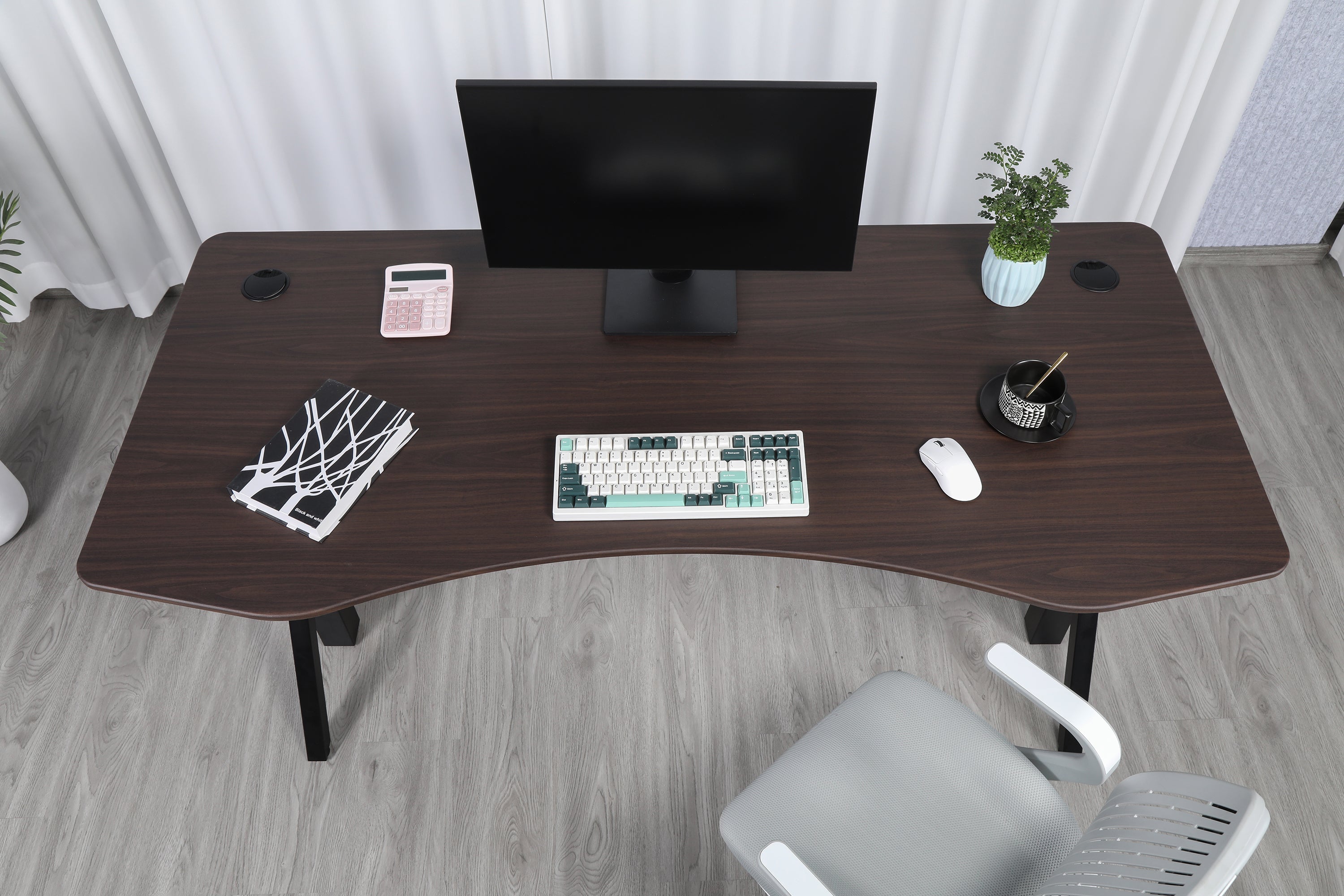 Quattro Series 60" Electric Standing Desk with Curved Top
