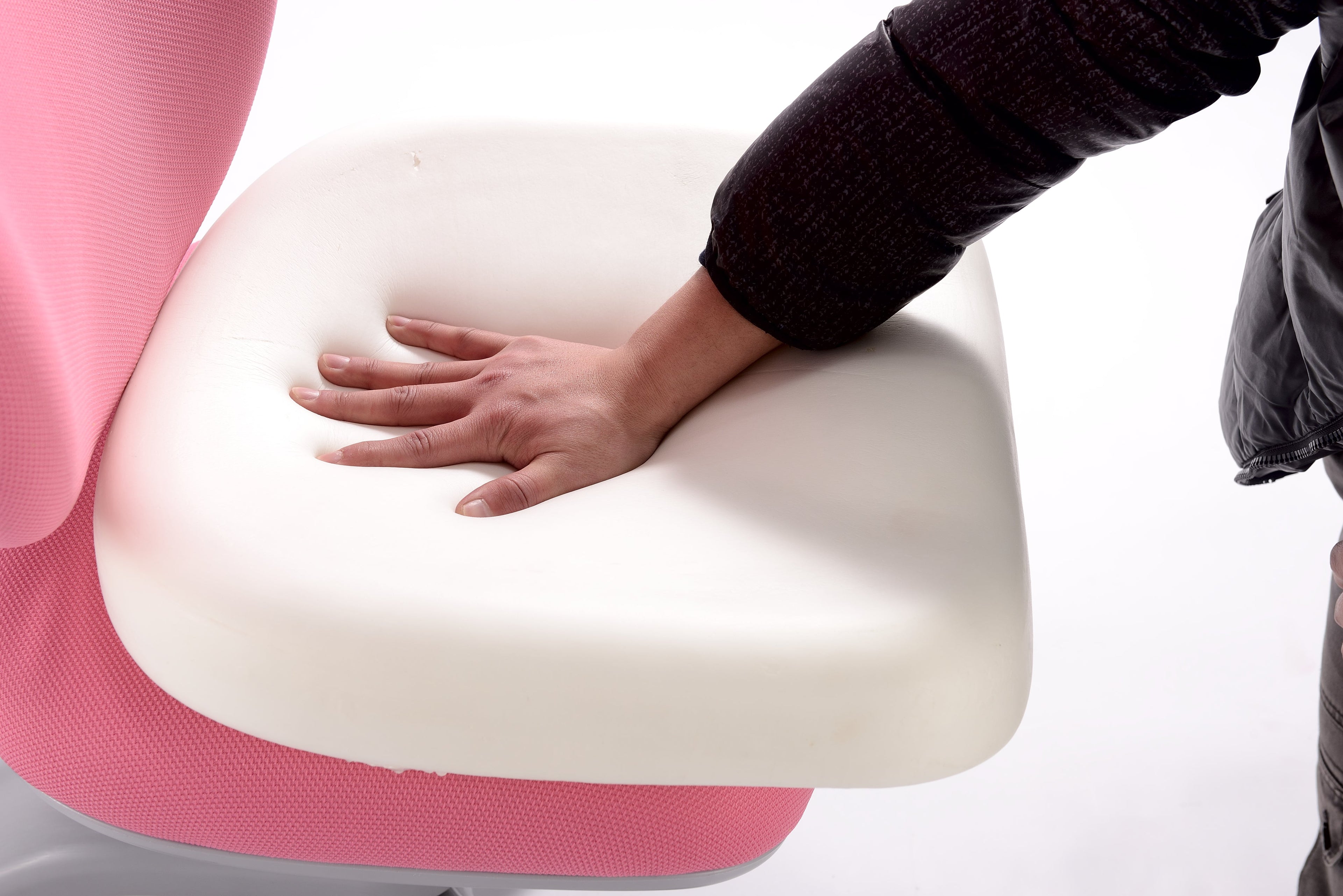 [BUNDLE] Little Soleil DX Series Children's Adjustable Chair + Extra Seat Cover