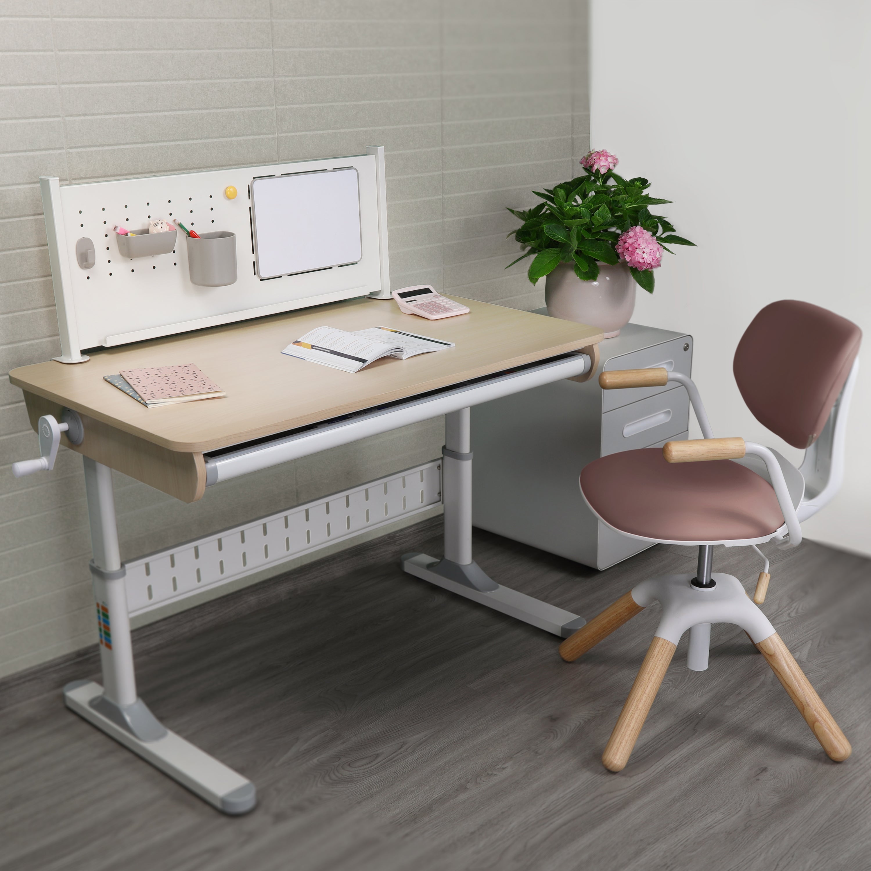 Kaleid Series 43" x 24" Children's Desk/Chair Set