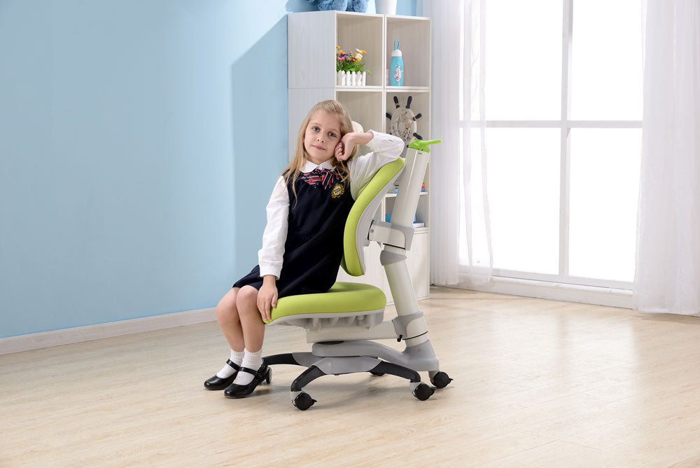 [BUNDLE] Little Soleil DX Series Children's Adjustable Chair + Extra Seat Cover