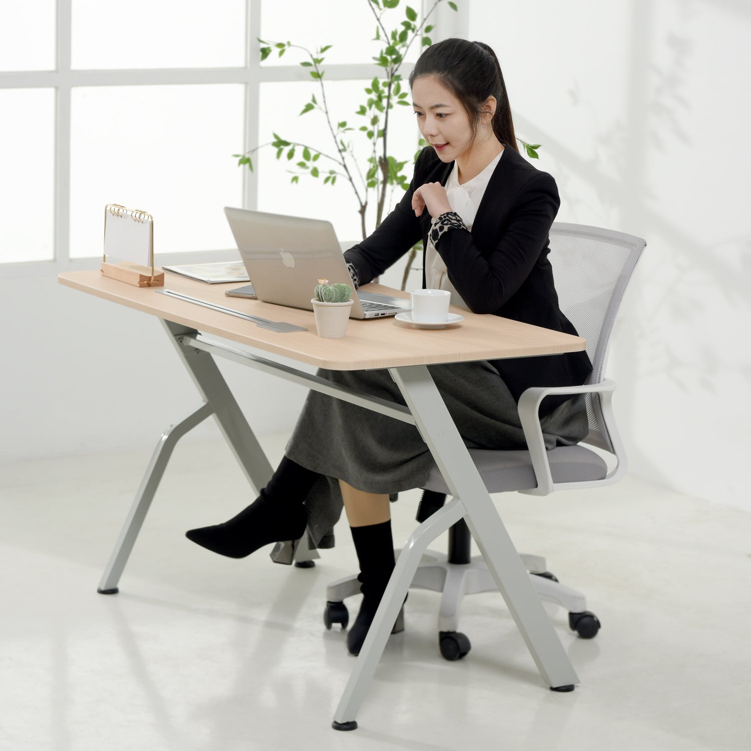 Elite Side Desk