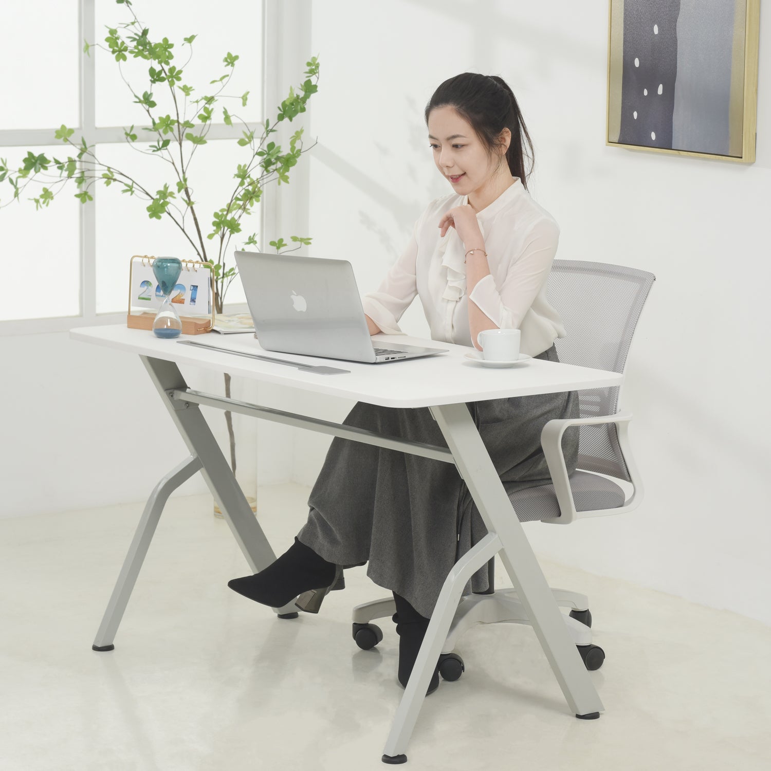 Elite Side Desk